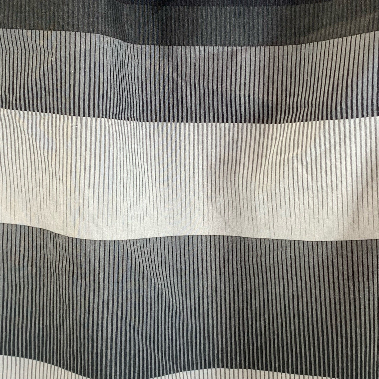 NIKE Men's Gray Striped Drawstring Mesh Brief-Lined Pull-On Swim Shorts SZ XL