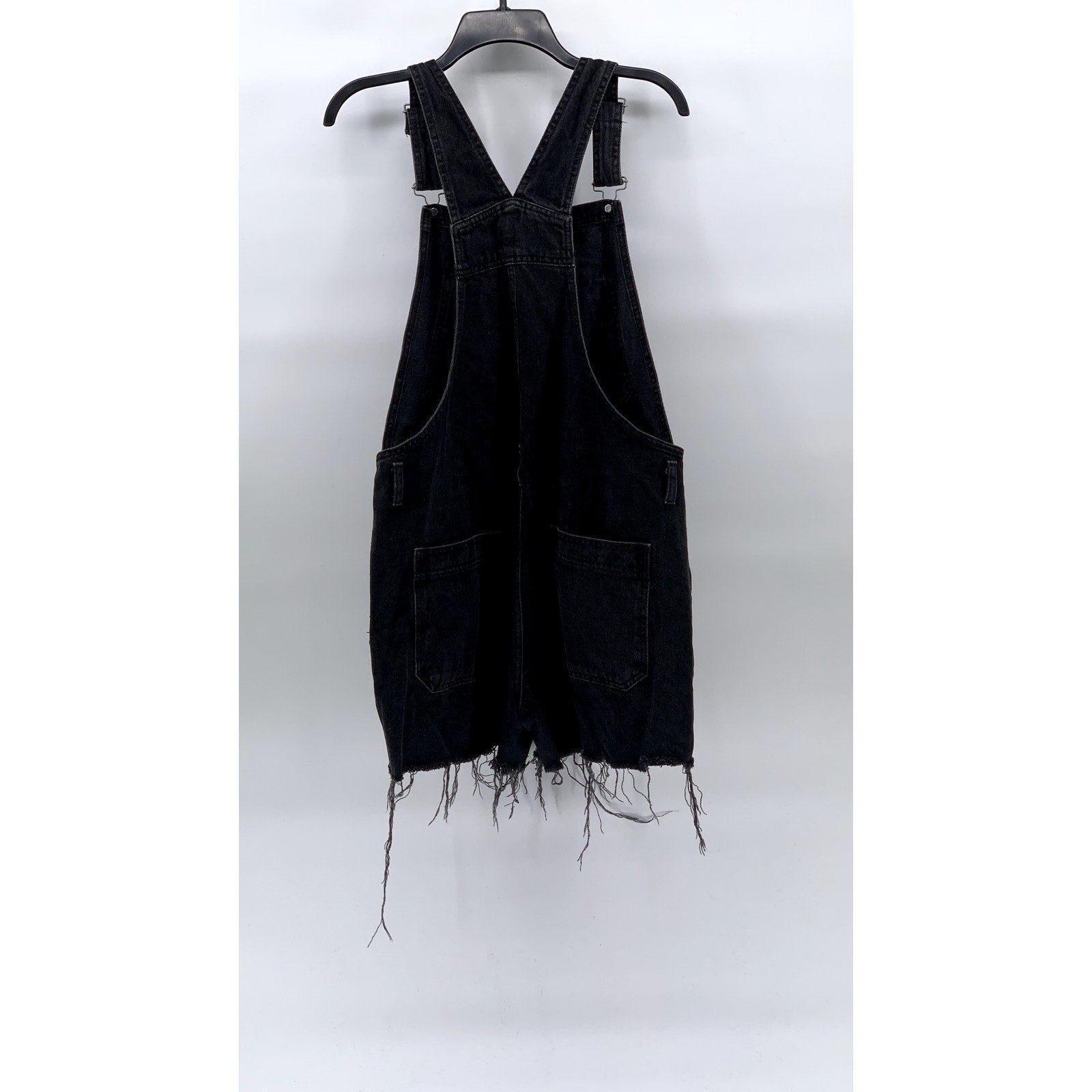 TOPSHOP MOTO Women’s Black Denim Raw-Hem Short Overalls SZ 10
