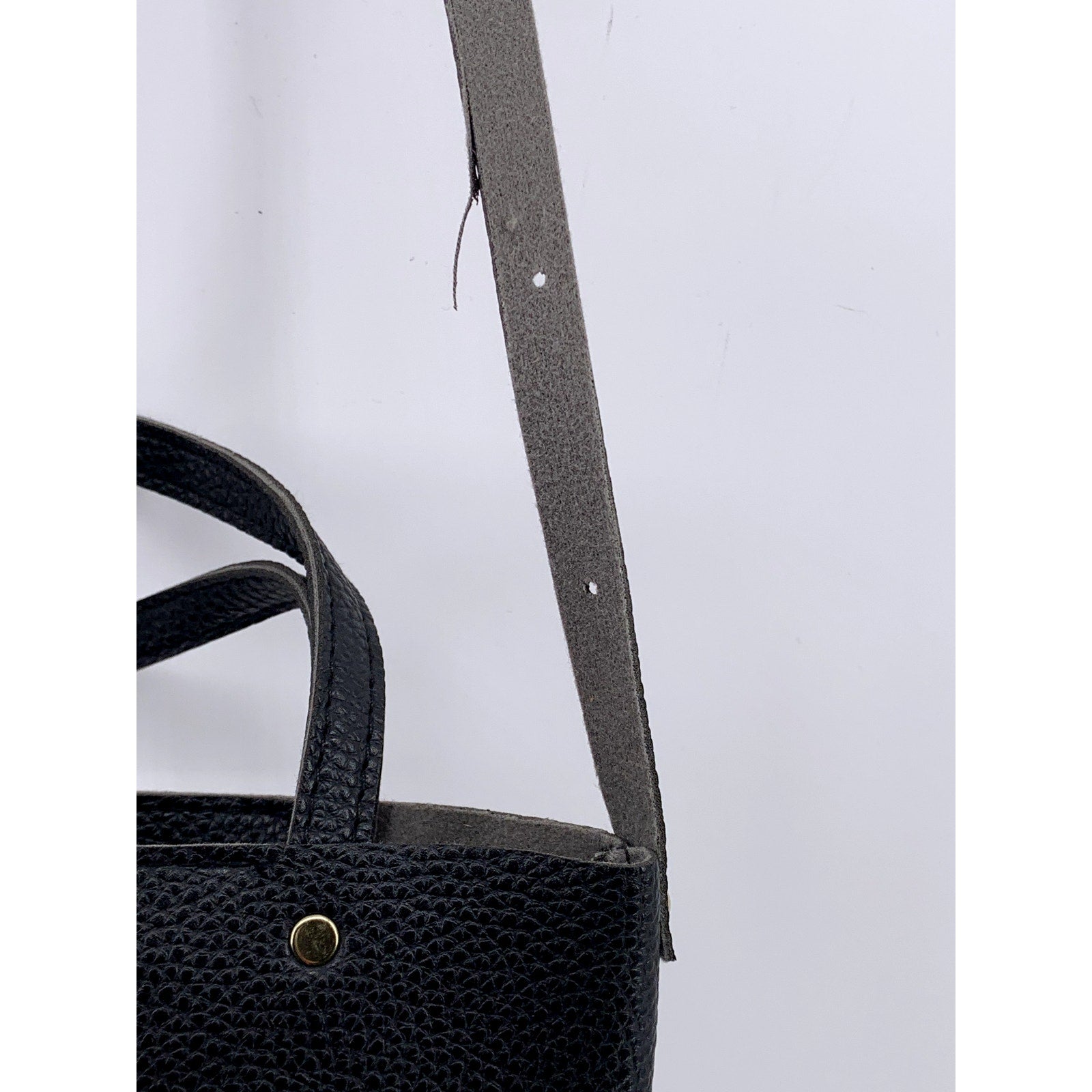 UNBRANDED Women's Black Faux Leather Small Crossbody Bag