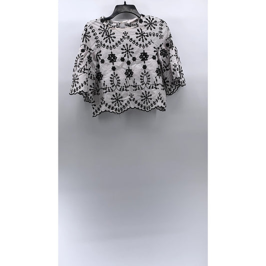 ZARA TRAFALUC Women's White-Black Embroidered Floral Short Sleeve Top SZ M