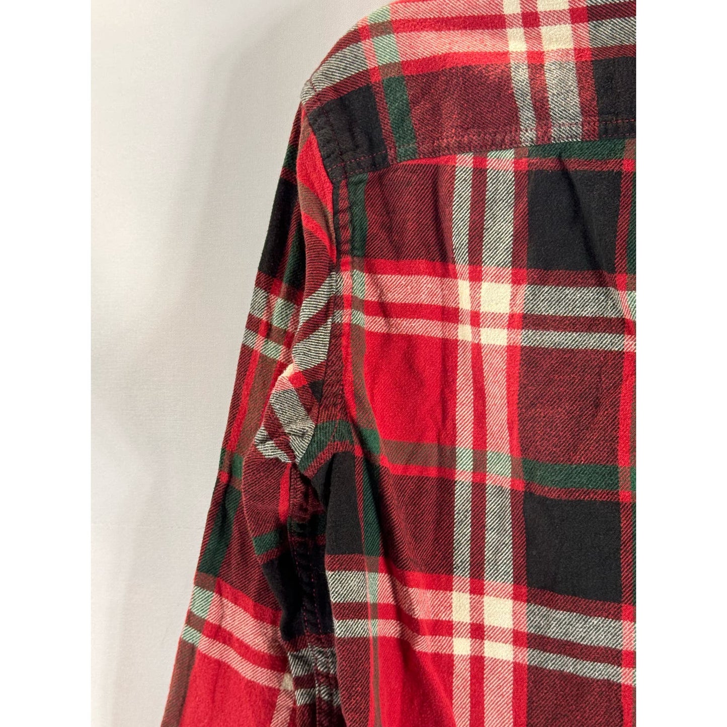 AMERICAN EAGLE OUTFITTERS Men's Red Plaid Athletic-Fit Button-Up Shirt SZ S