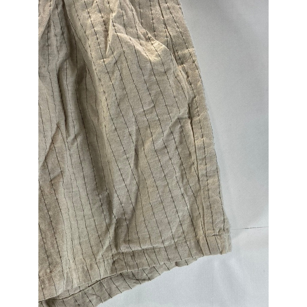 CIDER Women's Beige Pinstripe Casual Straight Shorts SZ M