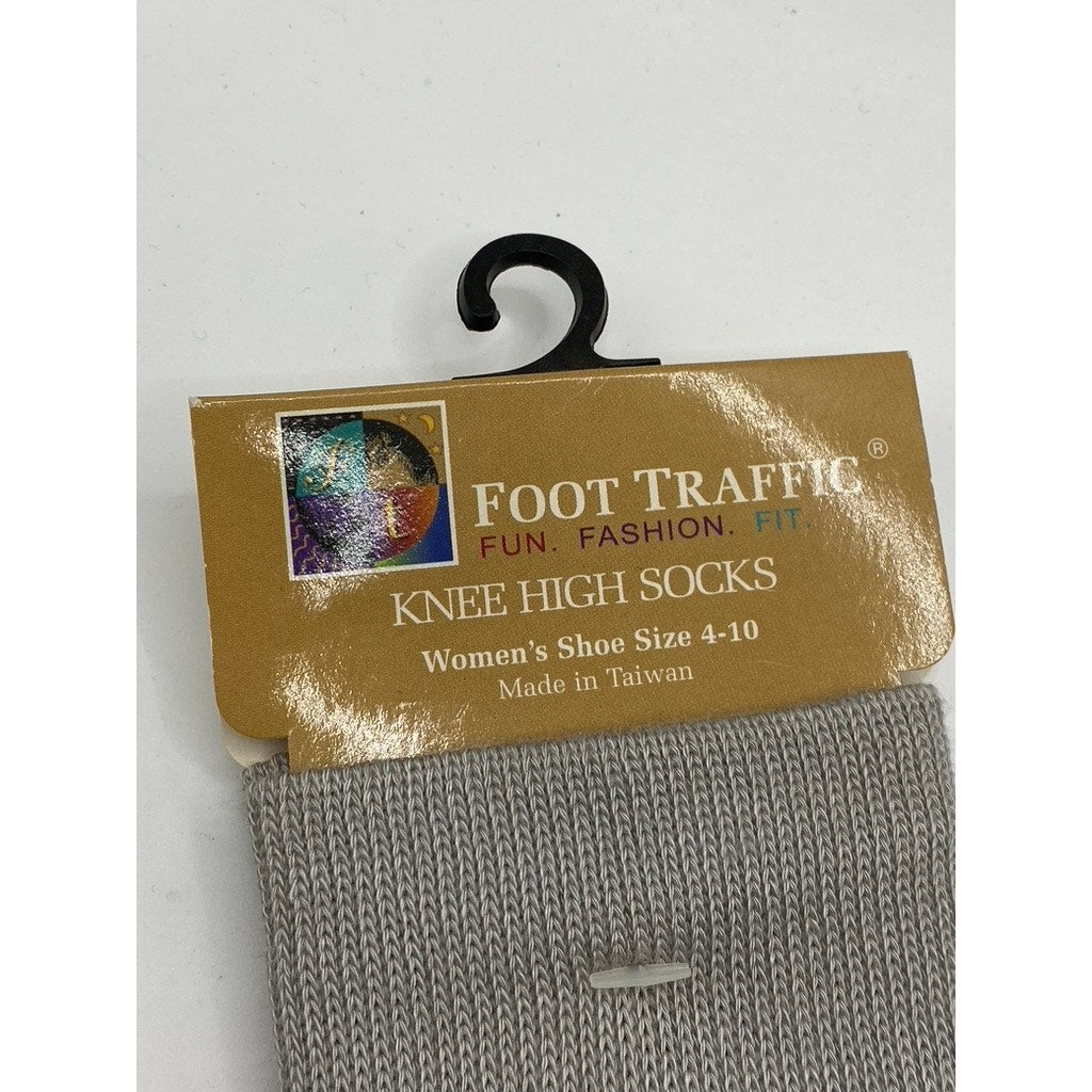 FOOT TRAFFIC Women's Gray Sushi Print Pull-On Knee High Knit Socks SZ OS