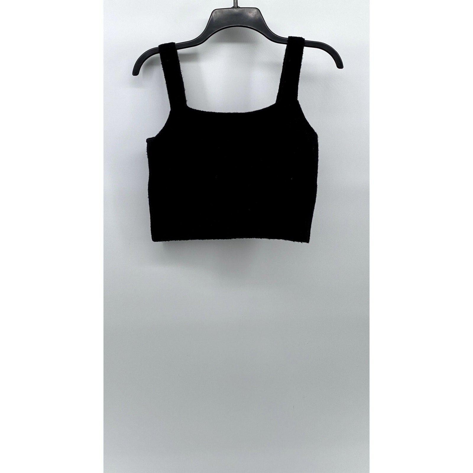 H&M Women's Black Soft Knit Straight-Neck Cropped Sweater Tank Top SZ M