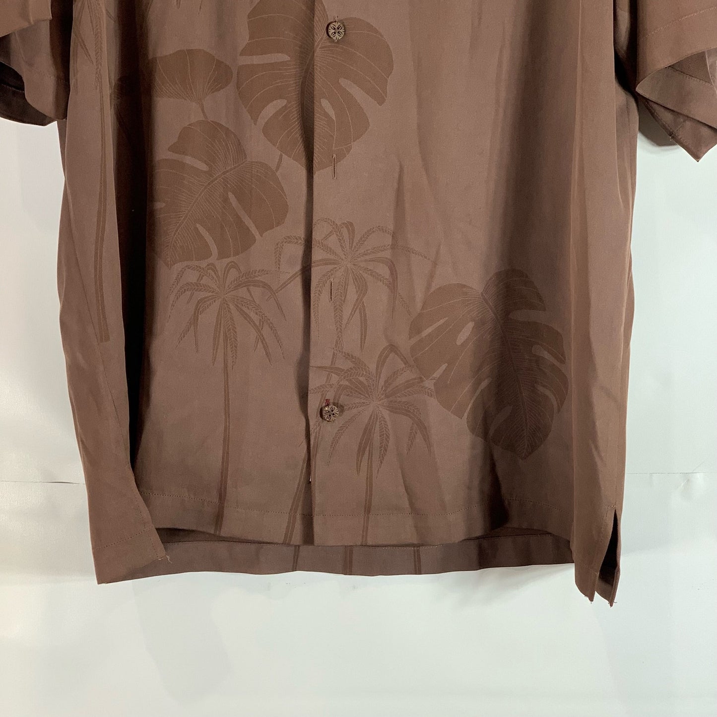 TOMMY BAHAMA Men's Brown Silk Leaf Print Button-Up Short Sleeve Shirt SZ M