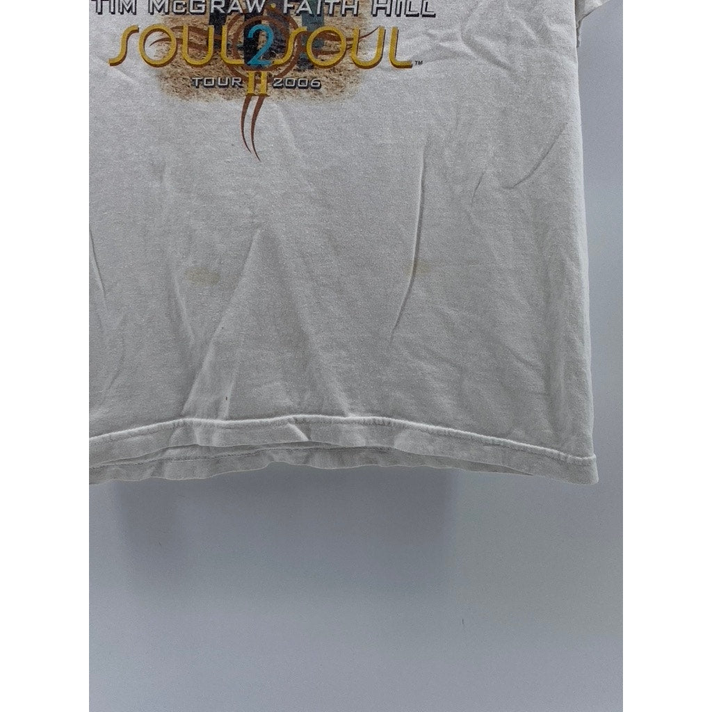 UNBRANDED Women's White Tim McGraw & Faith Hill Soul2Soul Tour T-Shirt SZ M