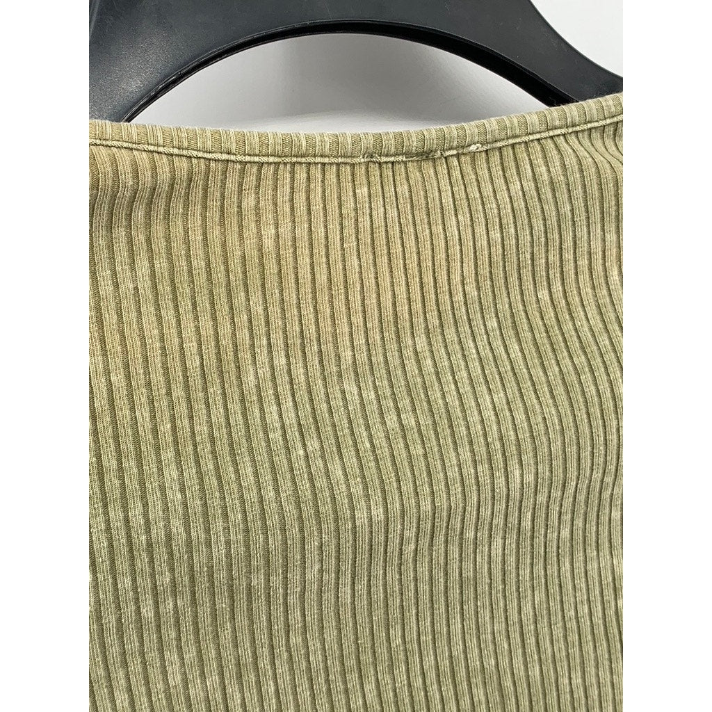 LE LIS Women's Green Ribbed Button-Front Long Sleeve Thong Bodysuit SZ L
