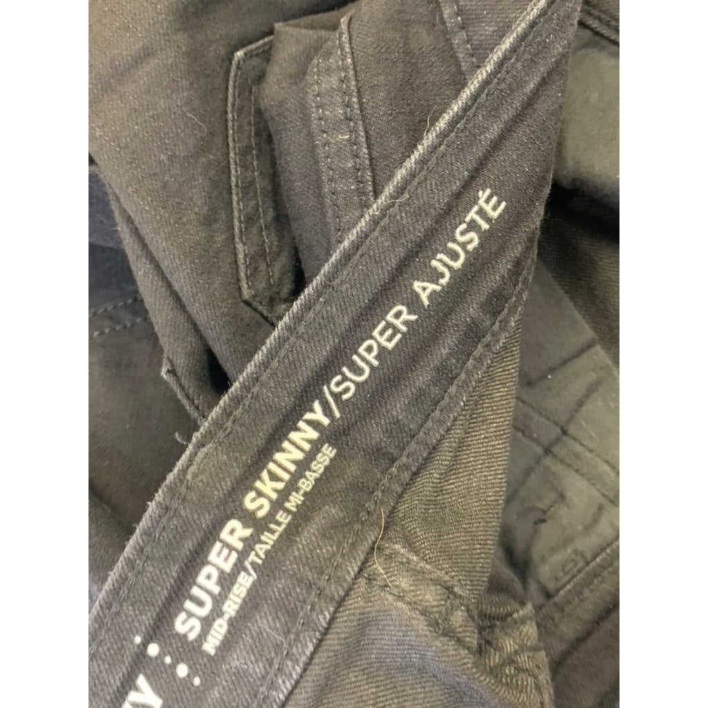 OLD NAVY Women's Petite Black Mid-Rise Super Skinny Jeans SZ 6P