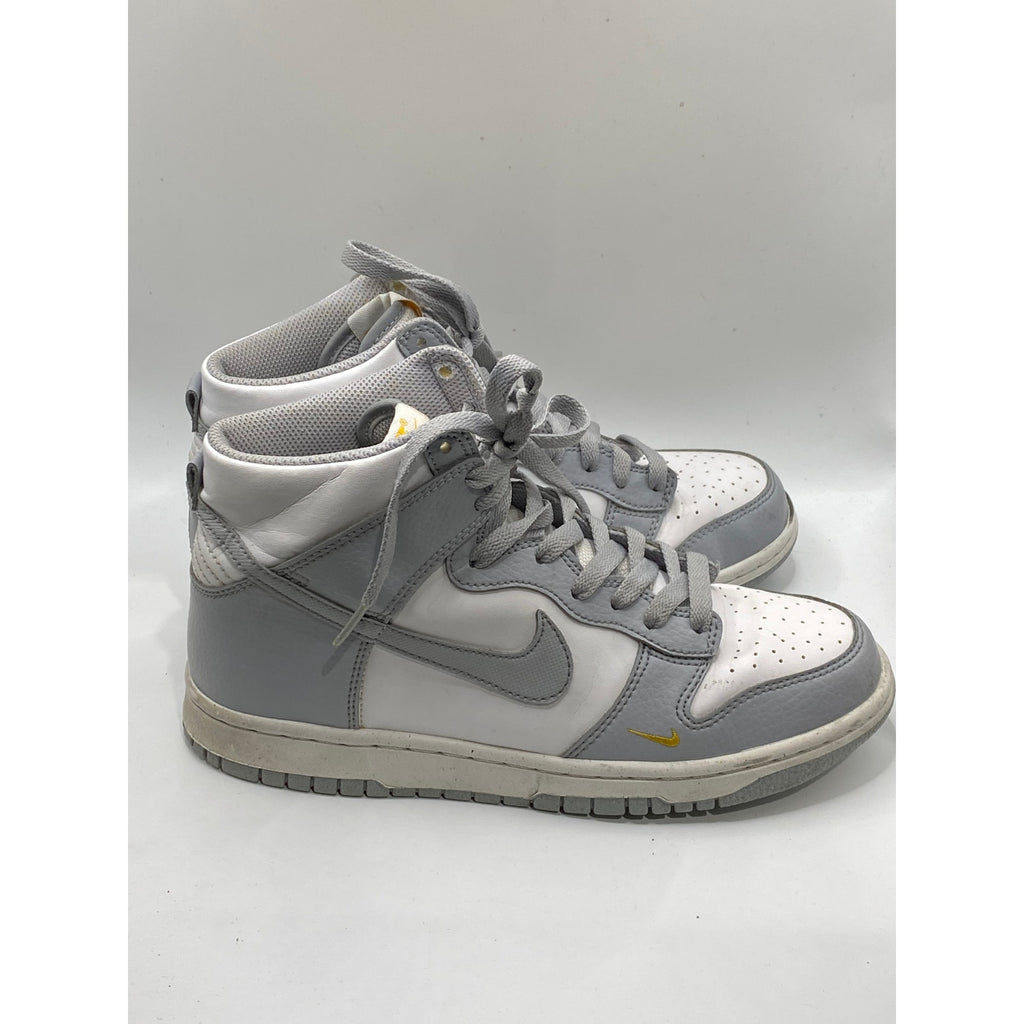 NIKE Youth Wolf Gray Marigold Lace-Up Dunk High Next Nature GS Sneakers SZ 6Y