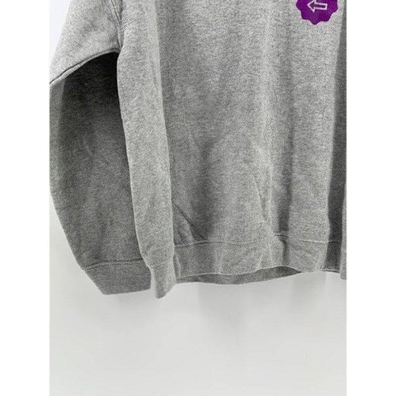 GILDAN Heather Gray Crewneck Graphic Sweatshirt SZ M