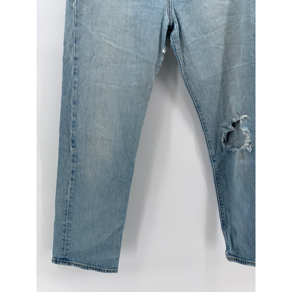 LEVI'S Women's Light Wash Denim Distressed Wedgie Straight Ankle Jeans SZ 27