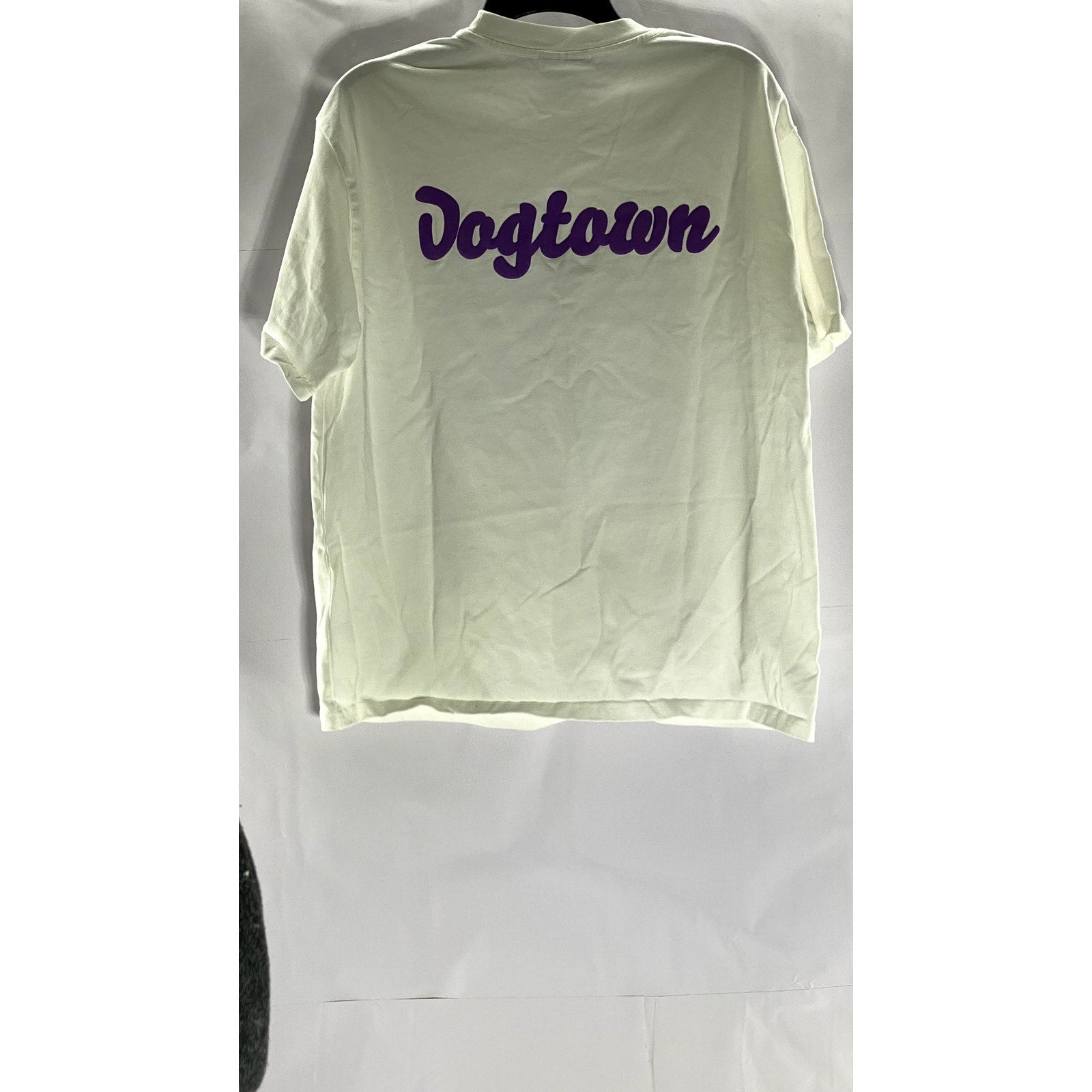 DOGTOWN Women's White Lebron James Lakers Graphic Short Sleeve T-Shirt SZ XXS