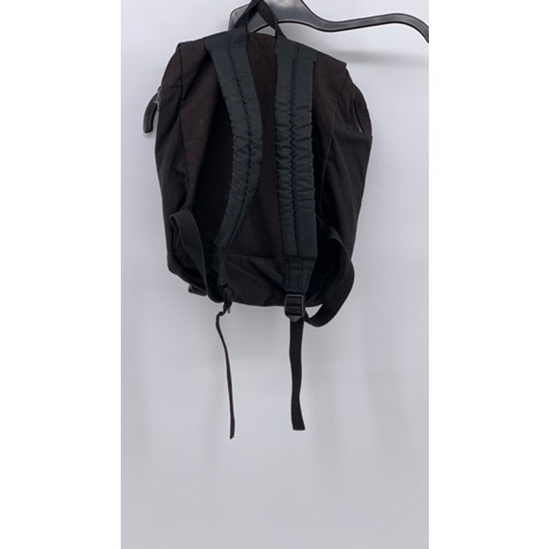 MANHATTAN PORTAGE Unisex Black Flap Pocket Backpack
