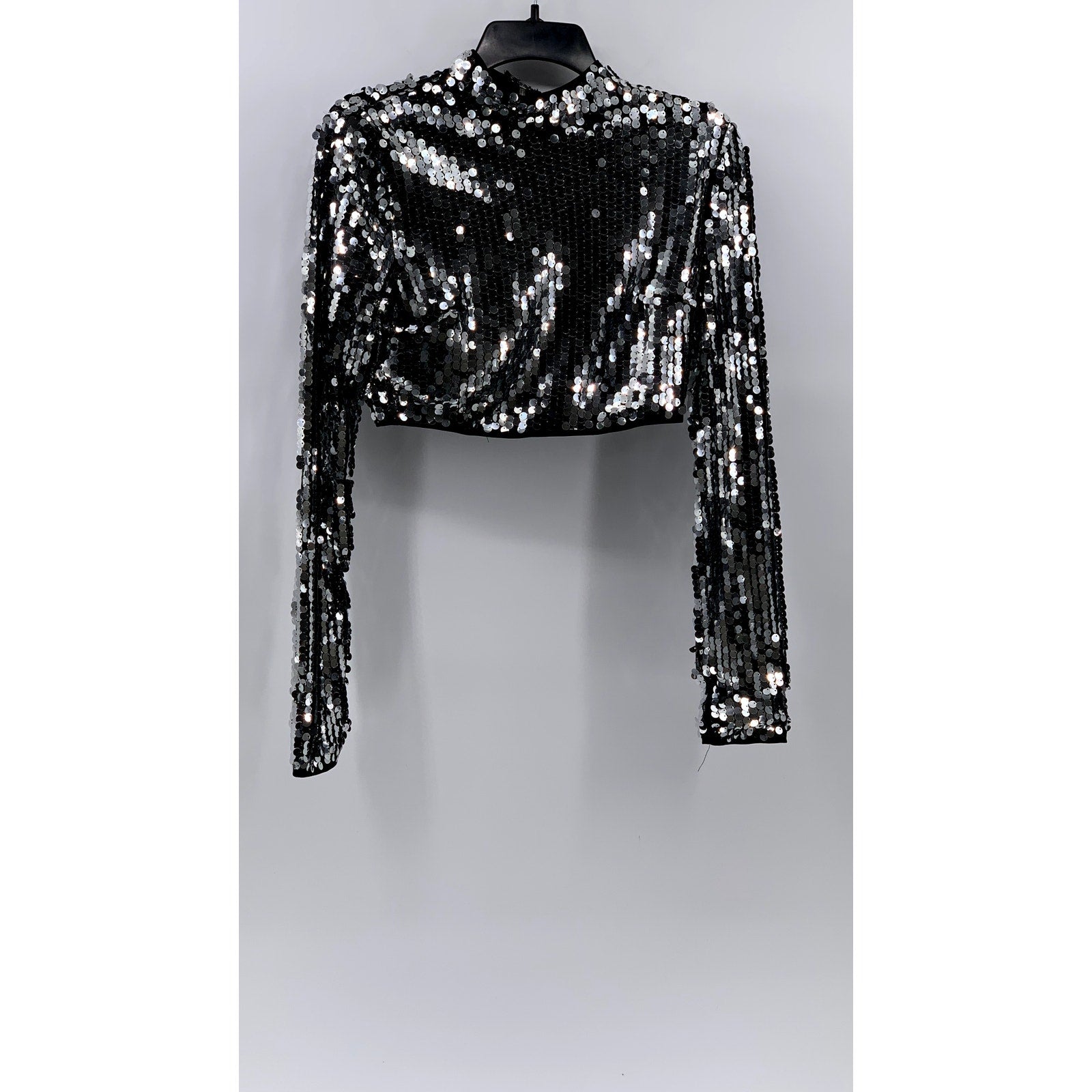 HOT & DELICIOUS Women's Silver-Black Sequin Cropped Long Sleeve Top SZ S