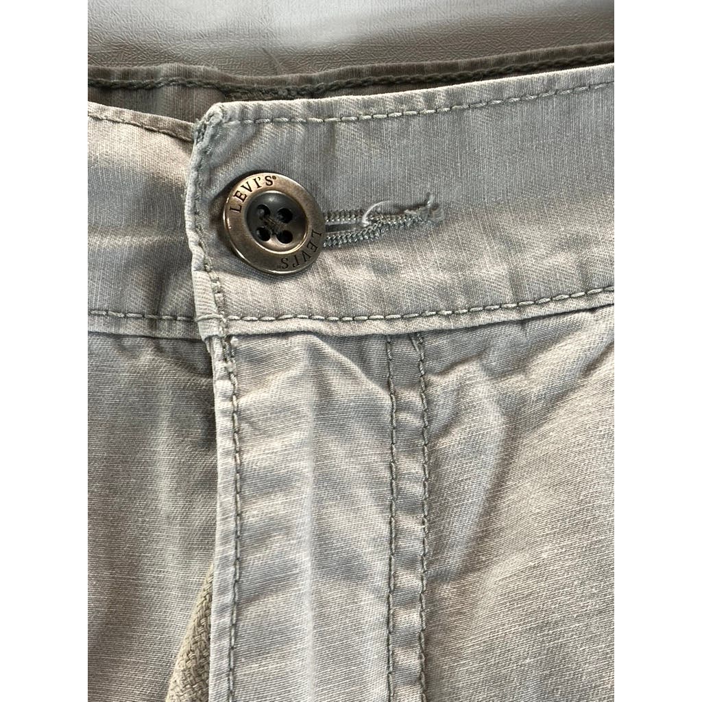 LEVI'S Men's Light Gray Classic-Fit Cargo Shorts SZ 31