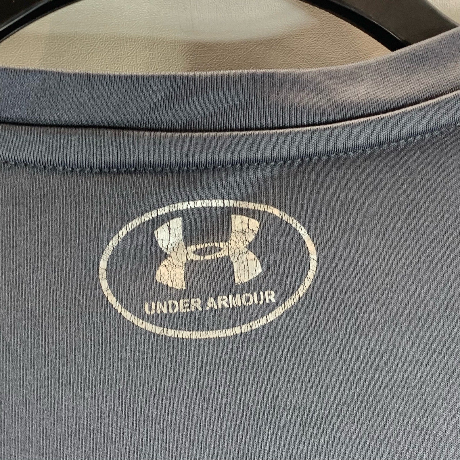 UNDER ARMOUR Men's Gray Crewneck Loose-Fit Short Sleeve Active T-Shirt SZ 2XL