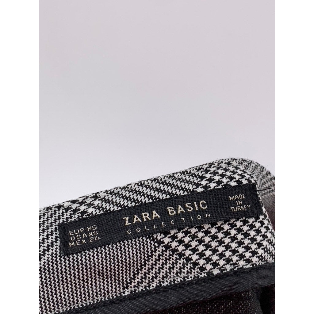 ZARA BASIC Women's Gray-Black Plaid Mini Skirt SZ XS
