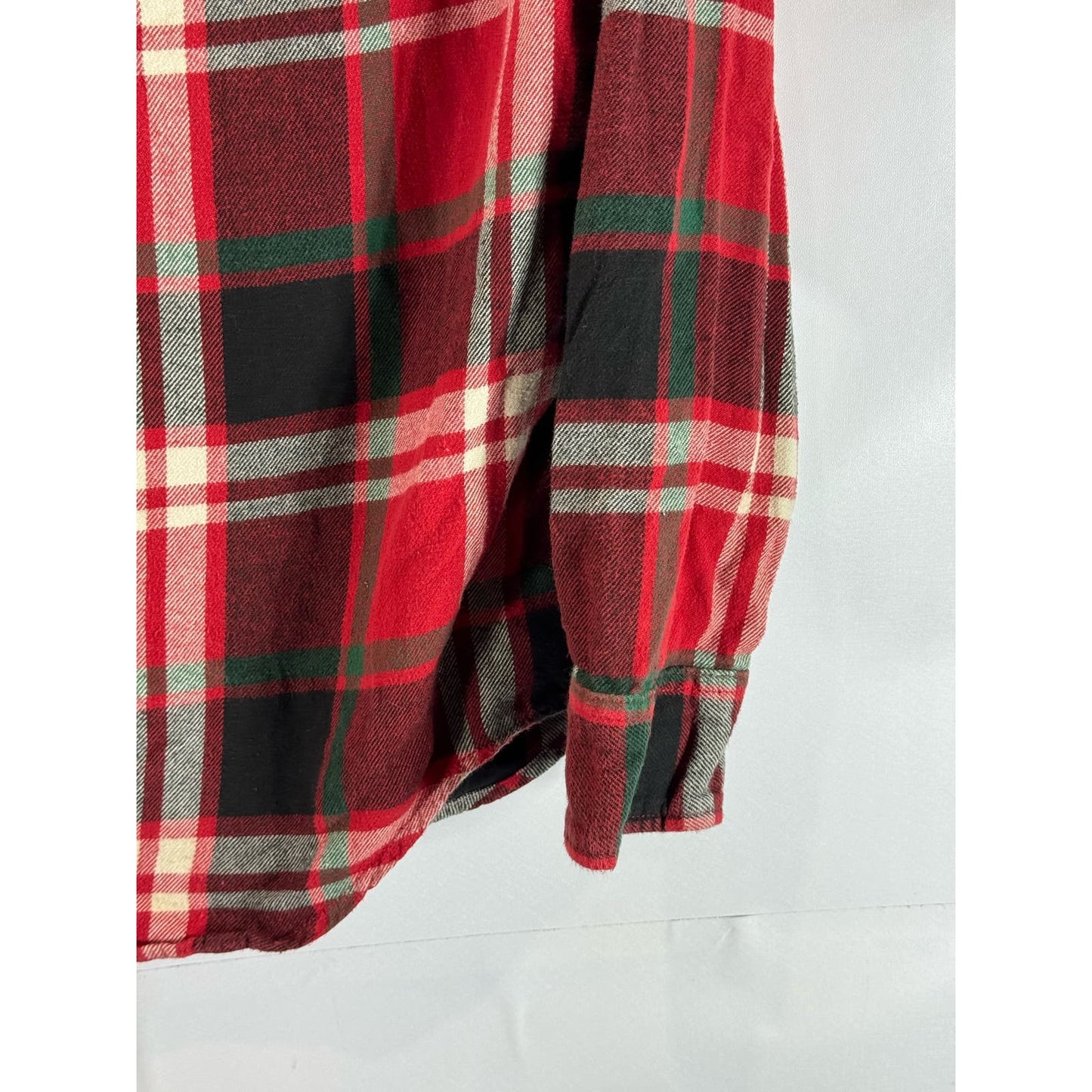 AMERICAN EAGLE OUTFITTERS Men's Red Plaid Athletic-Fit Button-Up Shirt SZ S
