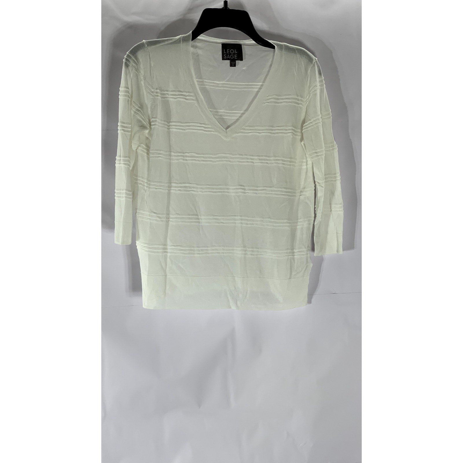 LEO & SAGE Women's White V-Neck Knit 3/4 Sleeve Top SZ M