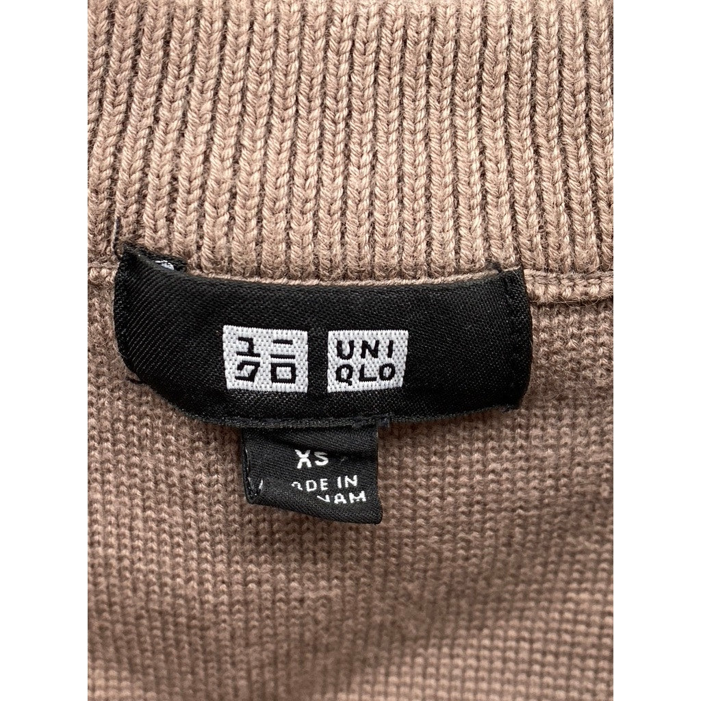 UNIQLO Men's Light Brown Crewneck Long Sleeve Pullover Knit Sweater SZ XS