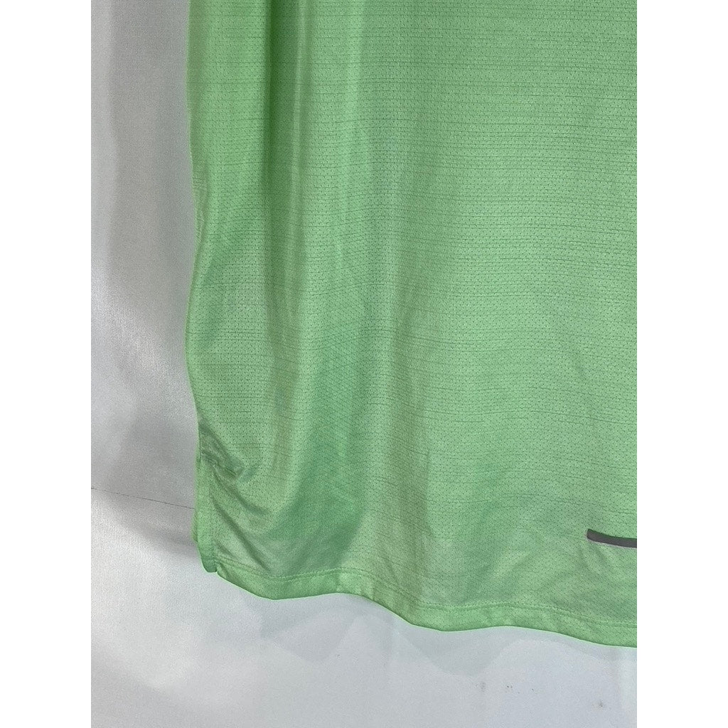 NIKE Running Men's Bright Green Rise 365 Perforated Dri-Fit T-Shirt SZ XL