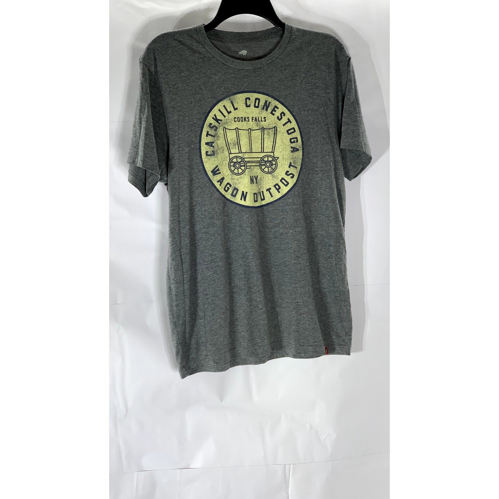 SPORTIQE APPAREL CO. Men's Gray Wagon Outpost Graphic Crewneck T-Shirt SZ M