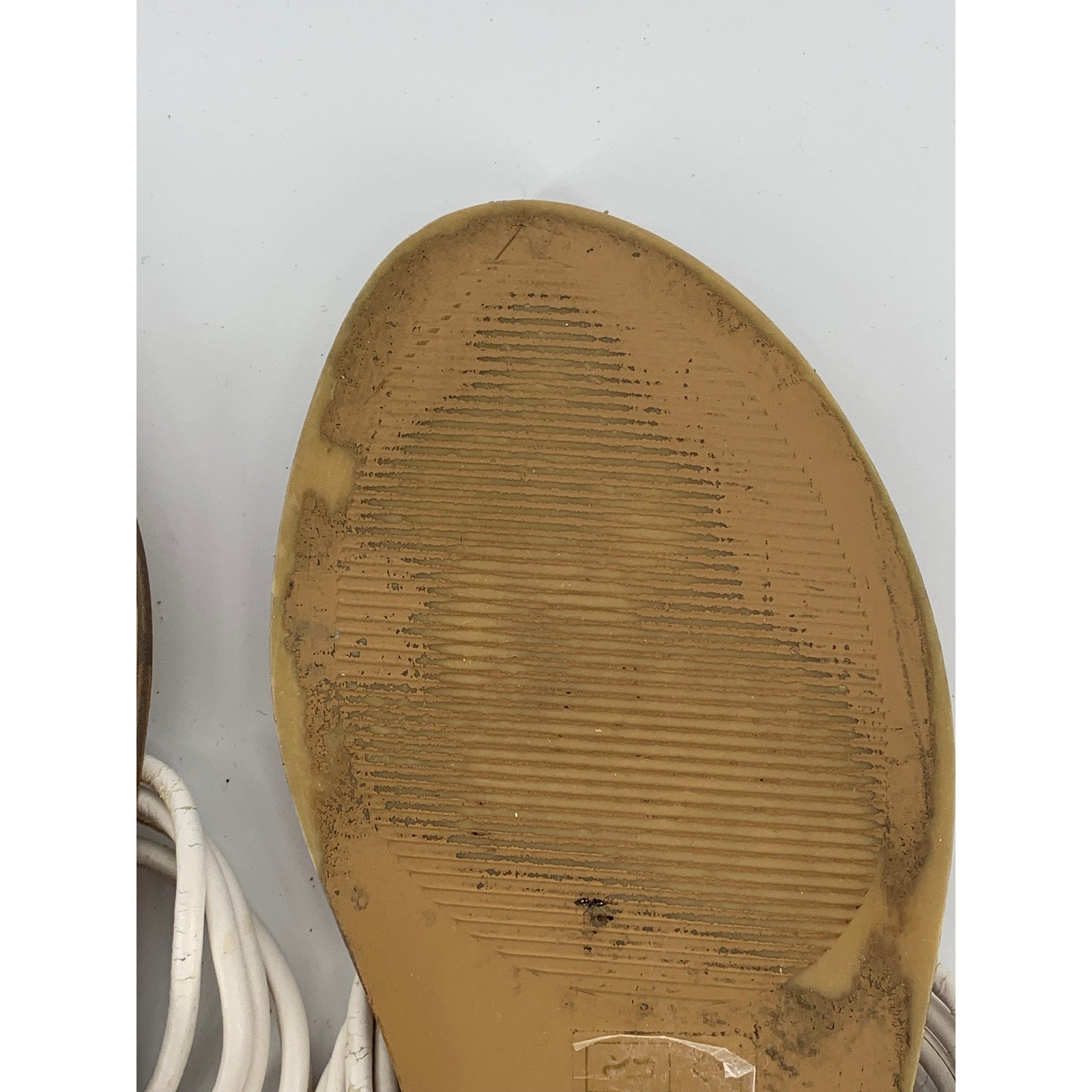 ALDO Women's White Slip-On Thong Sandals SZ 7.5