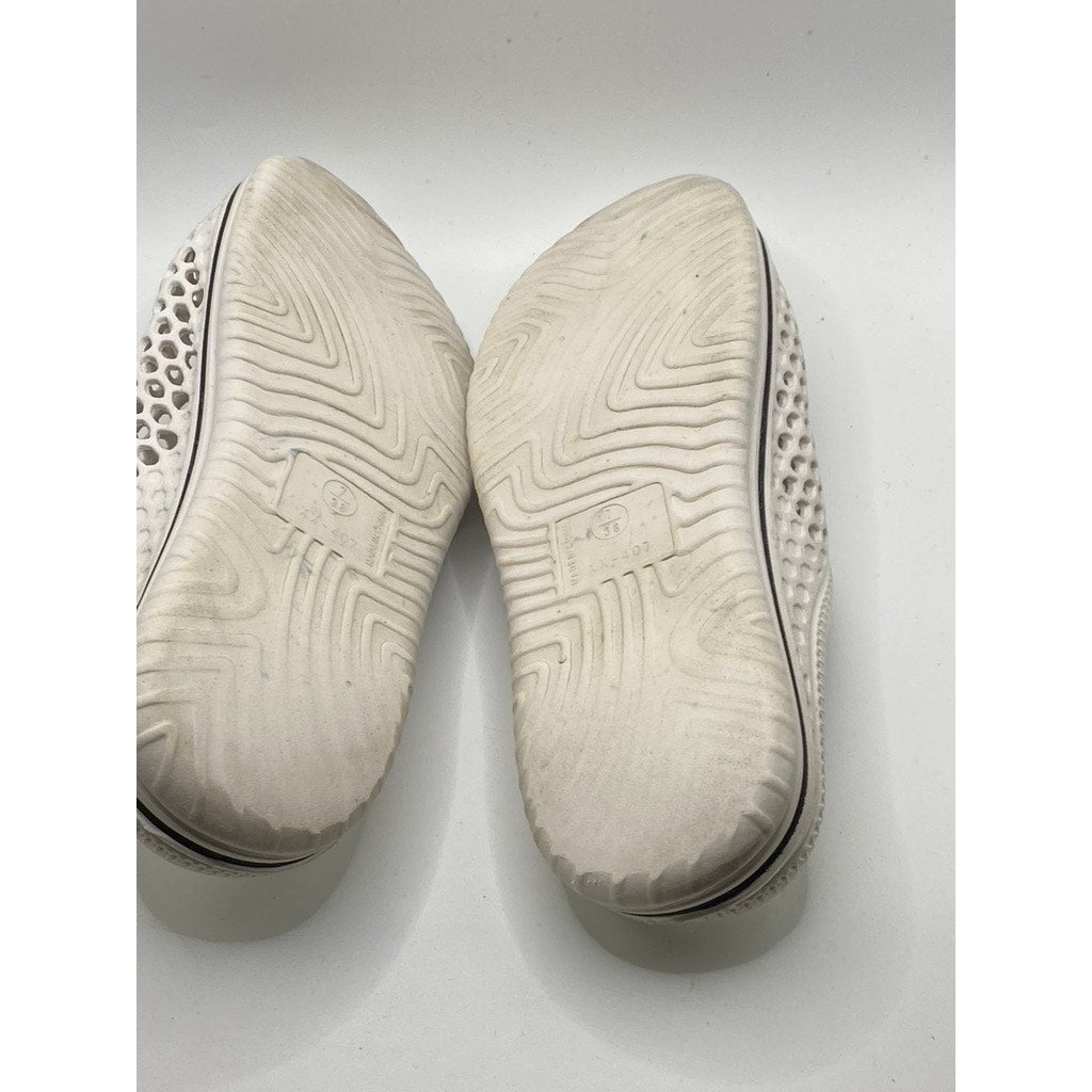 UNBRANDED Unisex White Mesh Round Closed To Slip-On Garden Clogs SZ 7