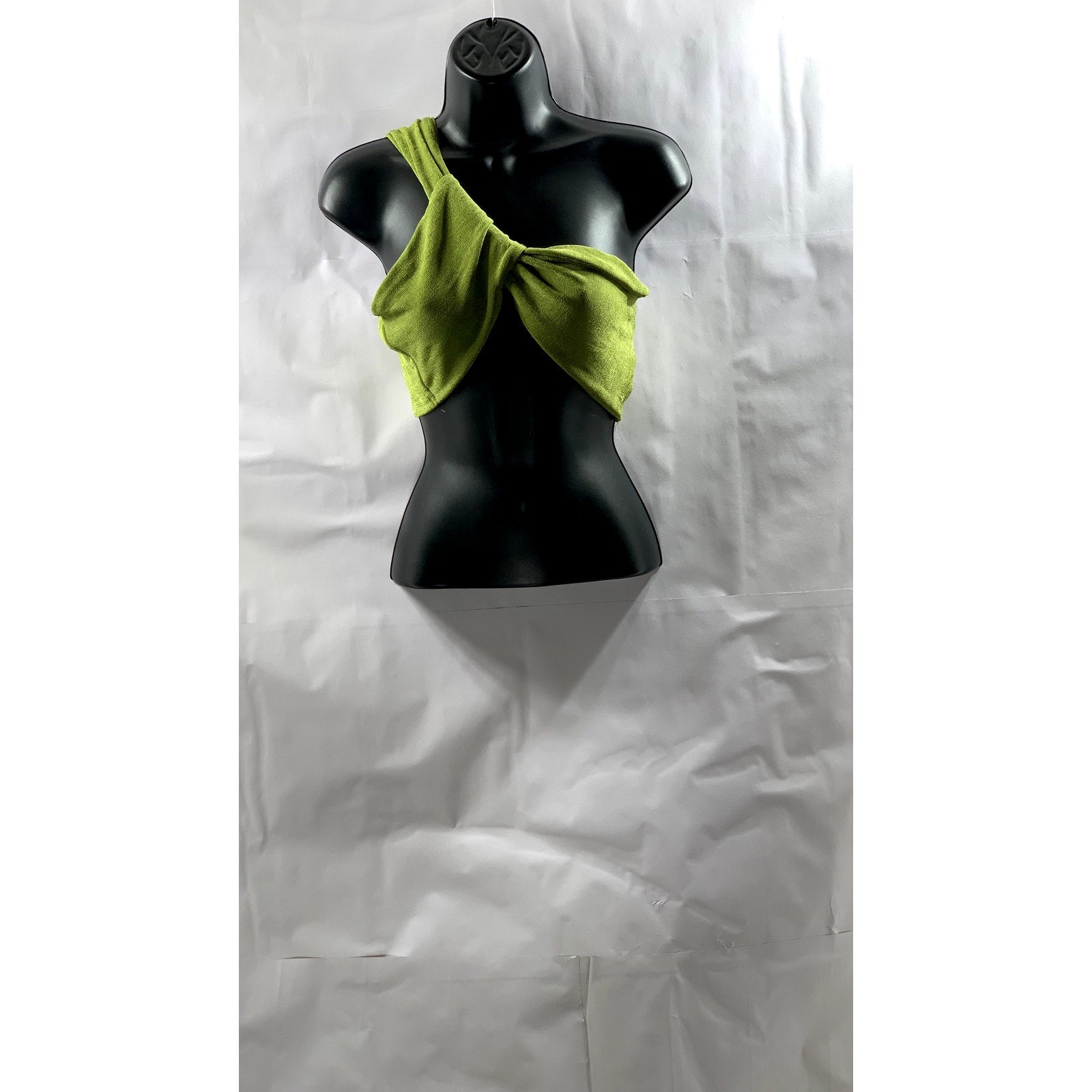 UNBRANDED Women's Green Textured Knot One-Sleeve Crop Top SZ S
