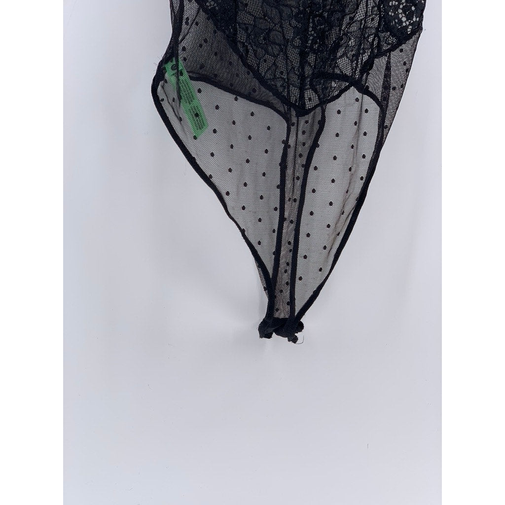 HONEYDEW INTIMATES Women's Black Lace Spaghetti Strap V-Neck Bodysuit SZ M