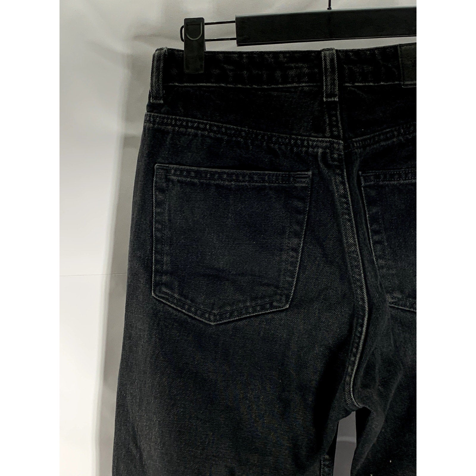 WEEKDAY Women's Echo Black Solid Row Five-Pocket Raw-Hem Straight Jean SZ 27/32