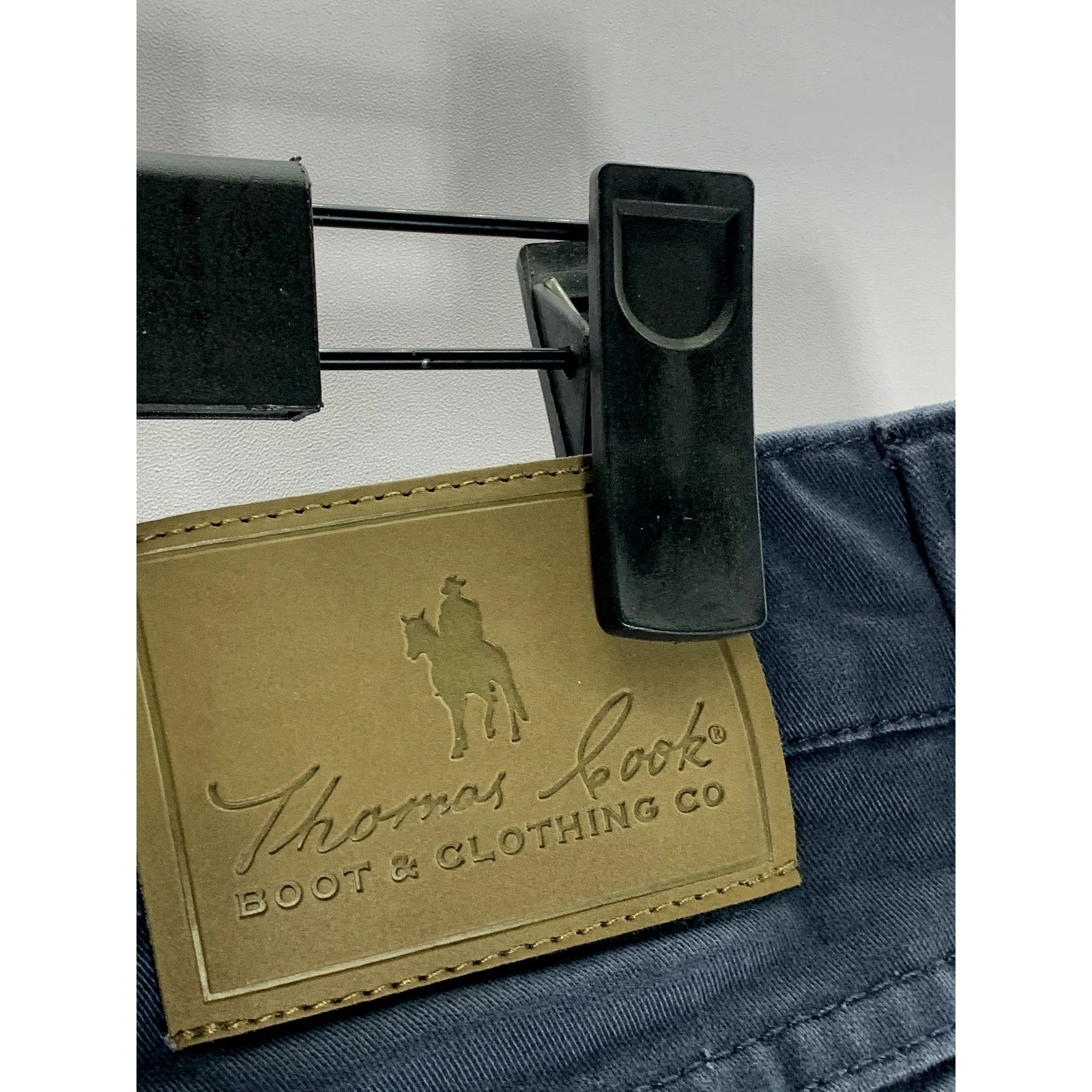 THOMAS COOK BOOT & CLOTHING CO. Men's Straight Leg Comfort Waist Pant SZ 30X32