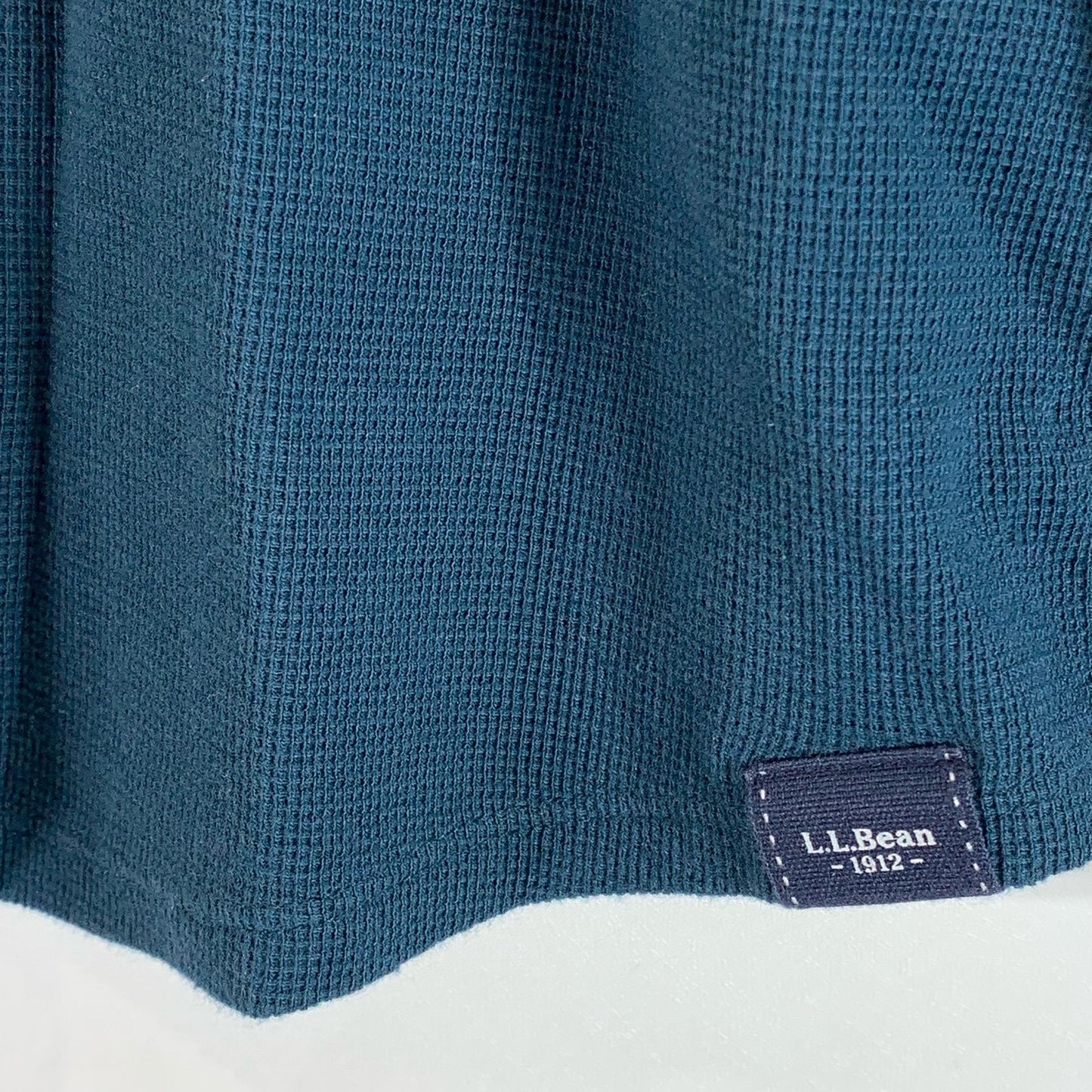 L.L. BEAN Women's Blue Crewneck Regular-Fit Long Sleeve Mini Waffle-Knit Top SZS