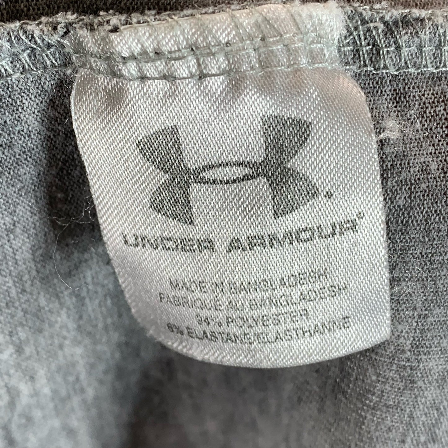 UNDER ARMOUR Men's Gray Crewneck HeatGear Short Sleeve T-Shirt SZ XL