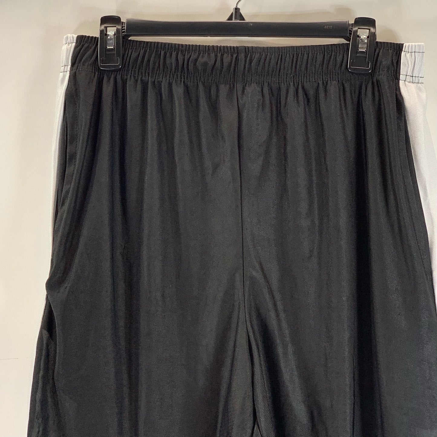 CHAMPION Men's Black/White Elastic Waist Pull-On Basketball Shorts SZ XL