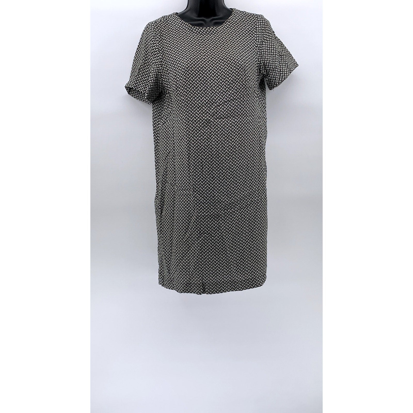 H&M Women's Black-White Mini Bow Print Crewneck Short Sleeve Mini Dress SZ 2