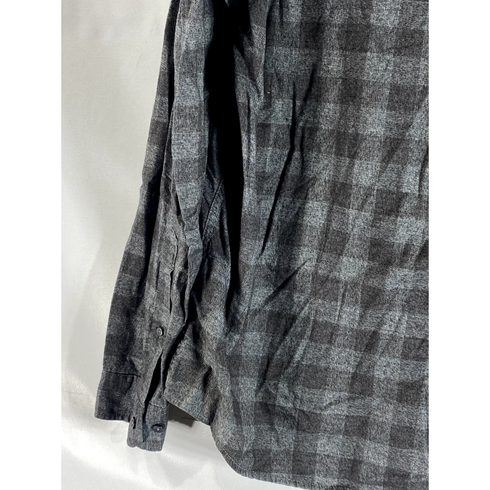 ABERCROMBIE & FITCH Men's Charcoal/Black Plaid Button-Up Muscle Shirt SZ XL