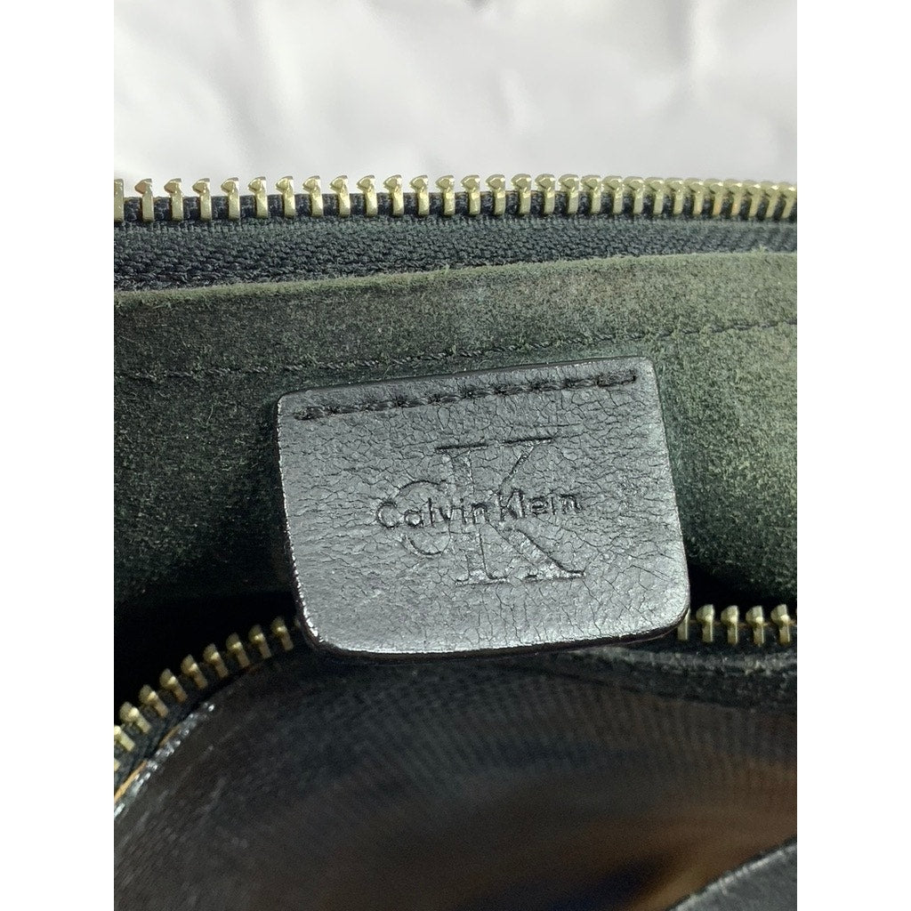 CALVIN KLEIN Women's Black Faux Leather Textured Shoulder Bag