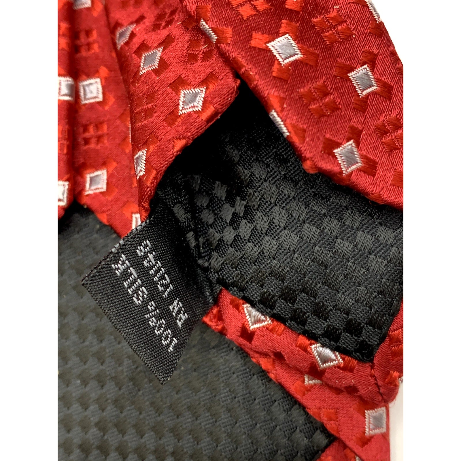 SEAN JOHN Men's Vintage 90's Red Geometric Square Silk Tie OS