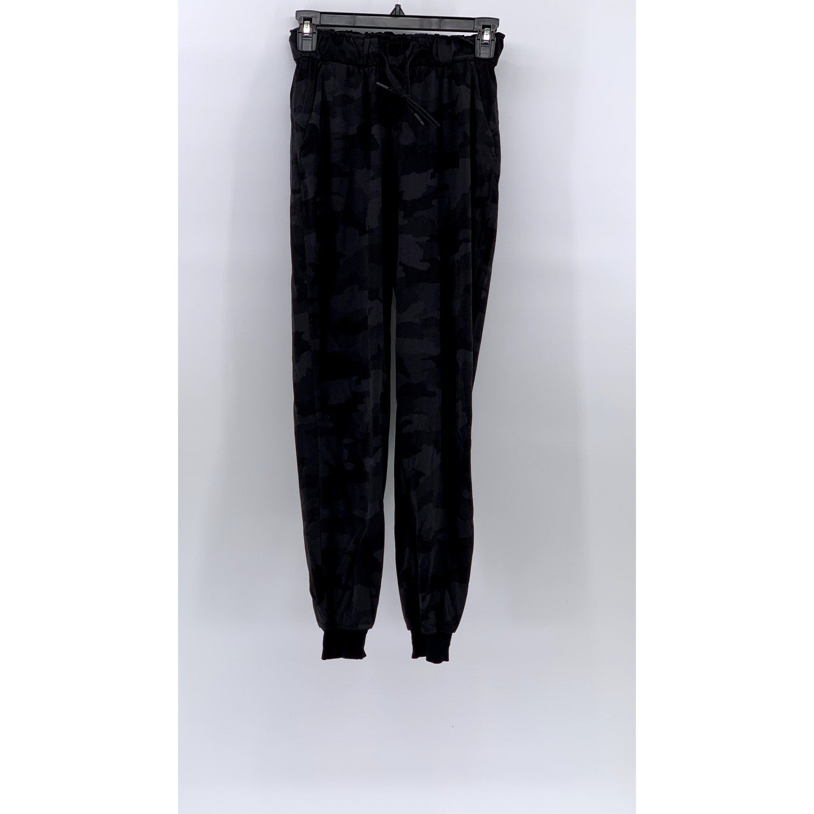 LULULEMON Women's Black Camo Pull-On Active Jogger Pants SZ 2
