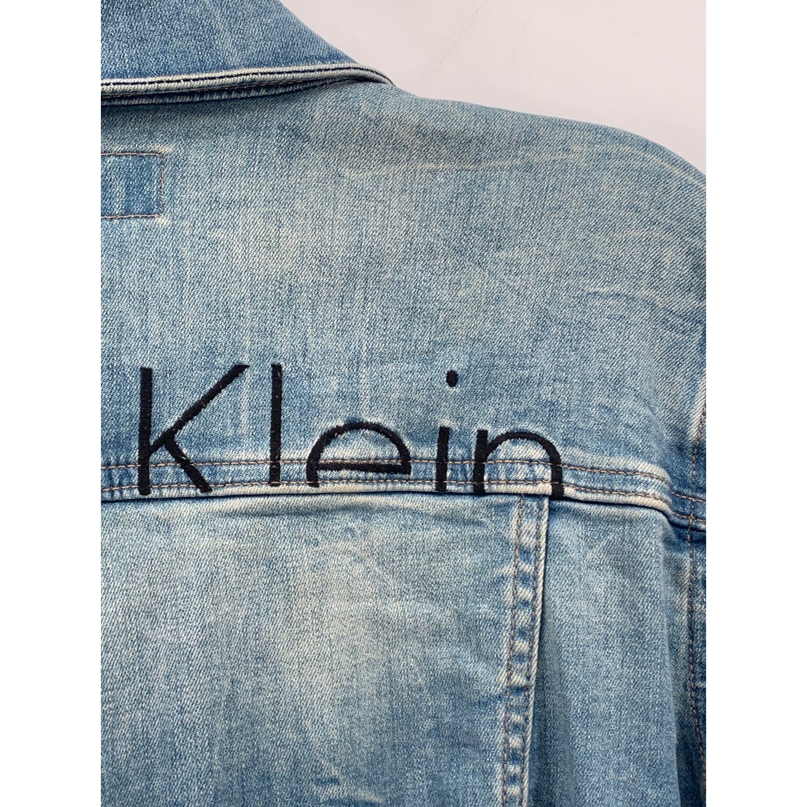 CALVIN KLEIN Women's Blue Denim Logo Button-Up Long Sleeve Trucker Jacket SZ M