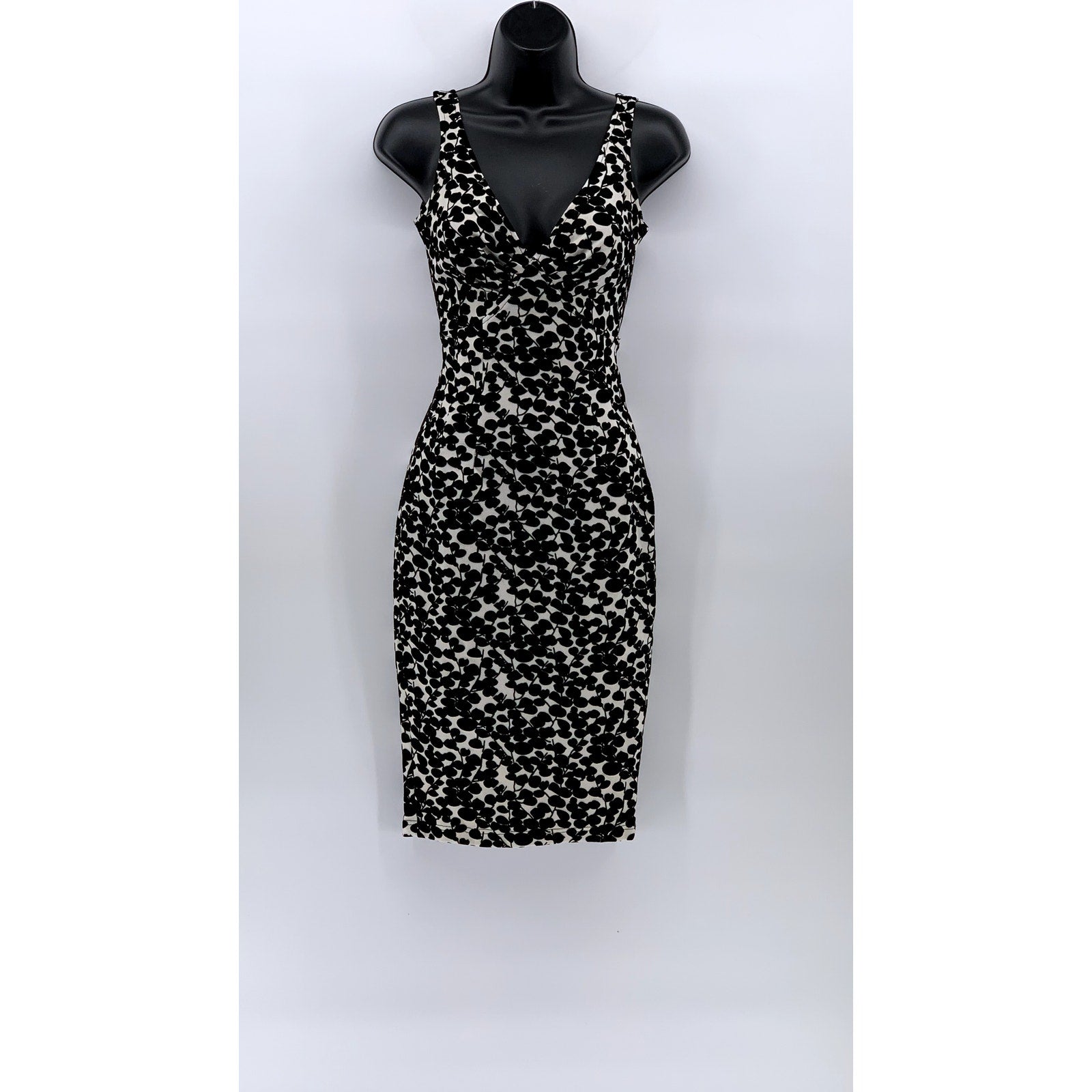 UNBRANDED Women's Black-White Floral V-Neck Sleeveless Bodycon Midi Dress SZ S