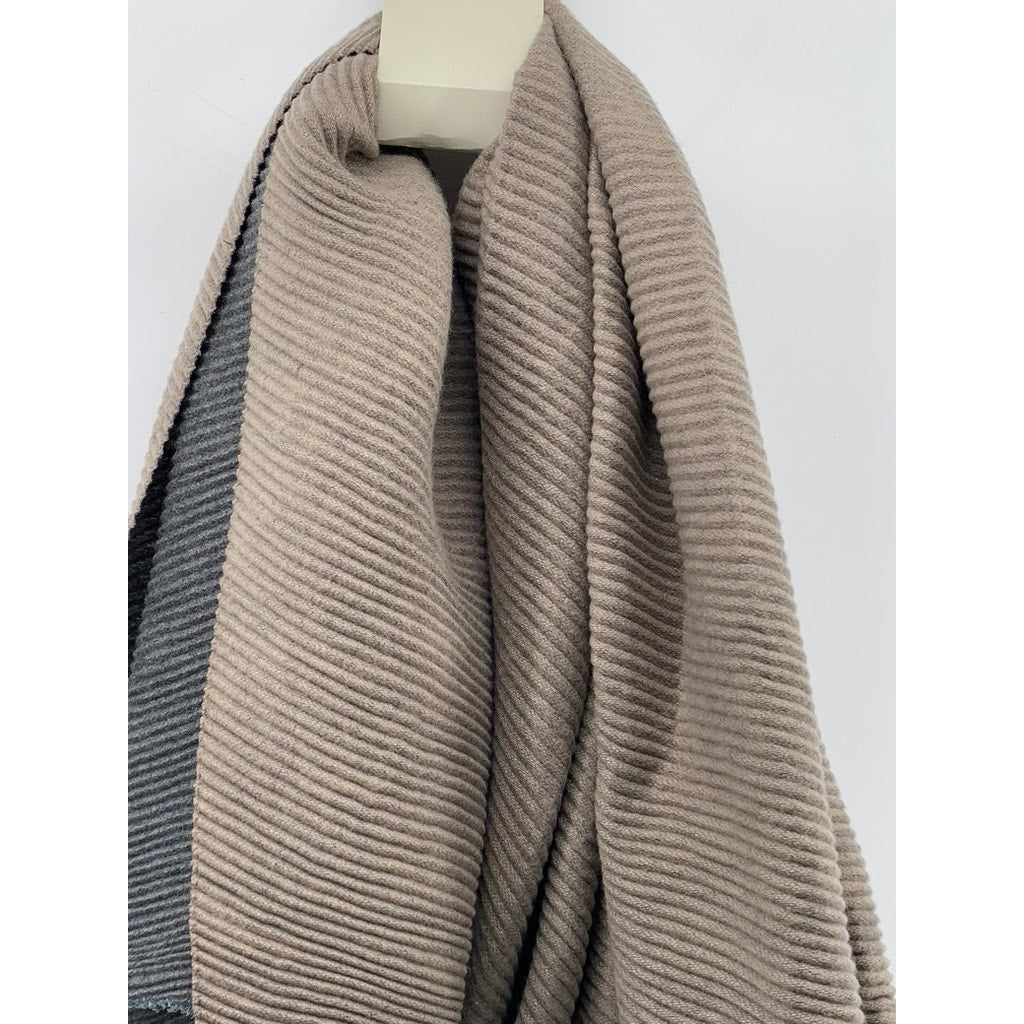 14TH & UNION Women's Brown-Gray Ribbed Shawl SZ OS