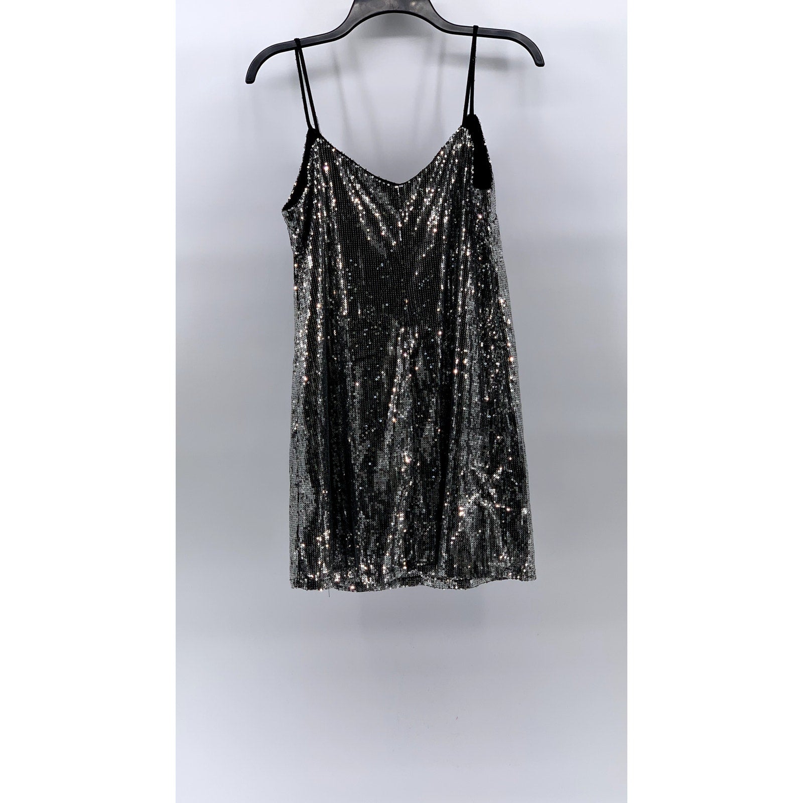 WILD FABLE Women’s Silver Sequin Embellished V-Neck Spaghetti Strap Dress SZ S