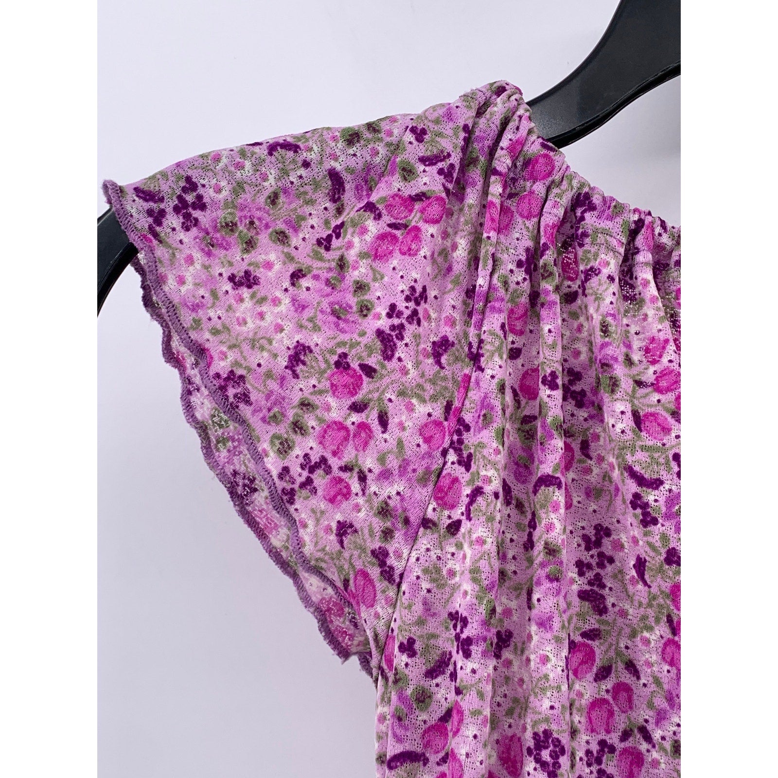 CHARLOTTE RUSSE Women's Pink Floral Scoop-Neck Short Flutter Sleeve Top SZ S