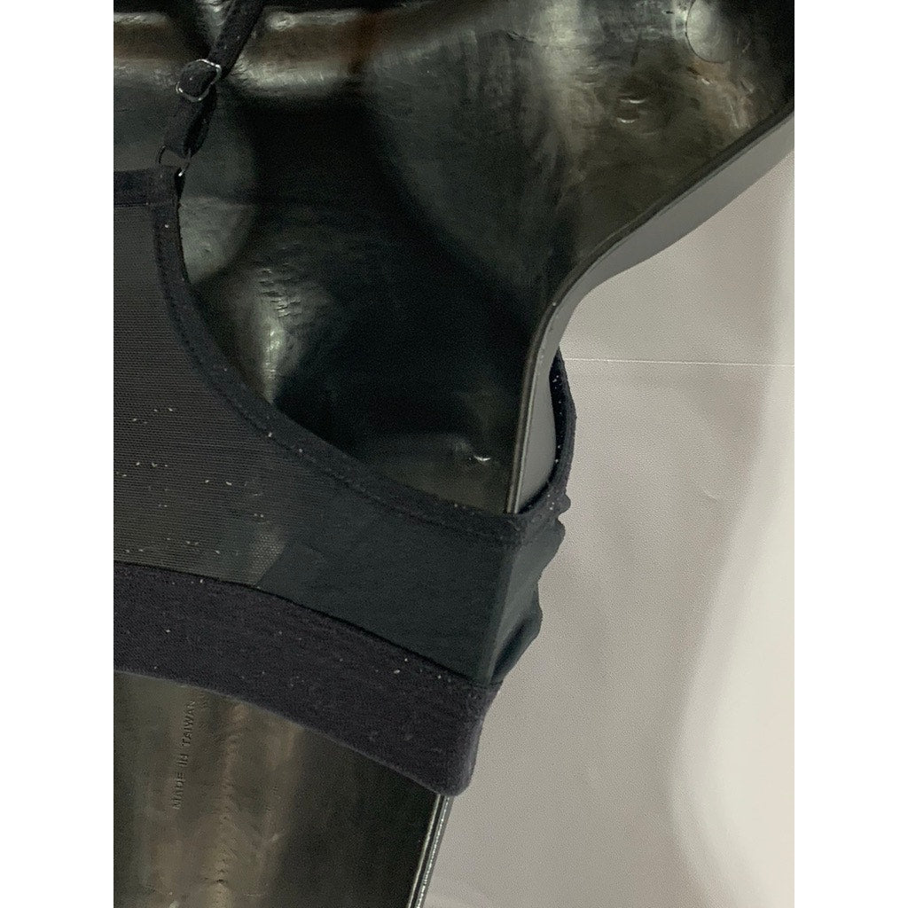 NIKE PRO Women's Black/White Swoosh Indy Spaghetti Strap Racerback Sport Bra SZS