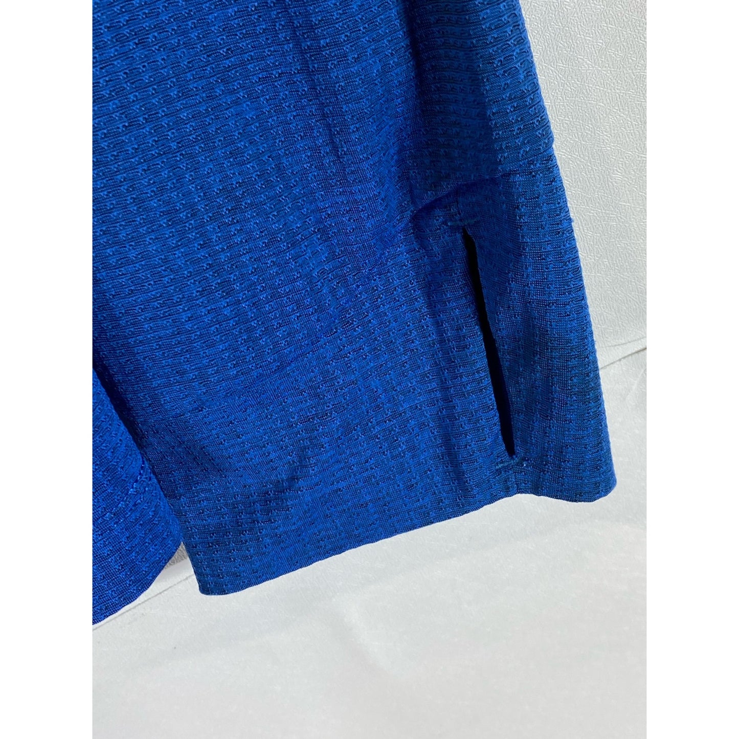 THE NORTH FACE Men's Blue/Black FlashDry Quarter-Zip Stand Collar Sweater SZ M