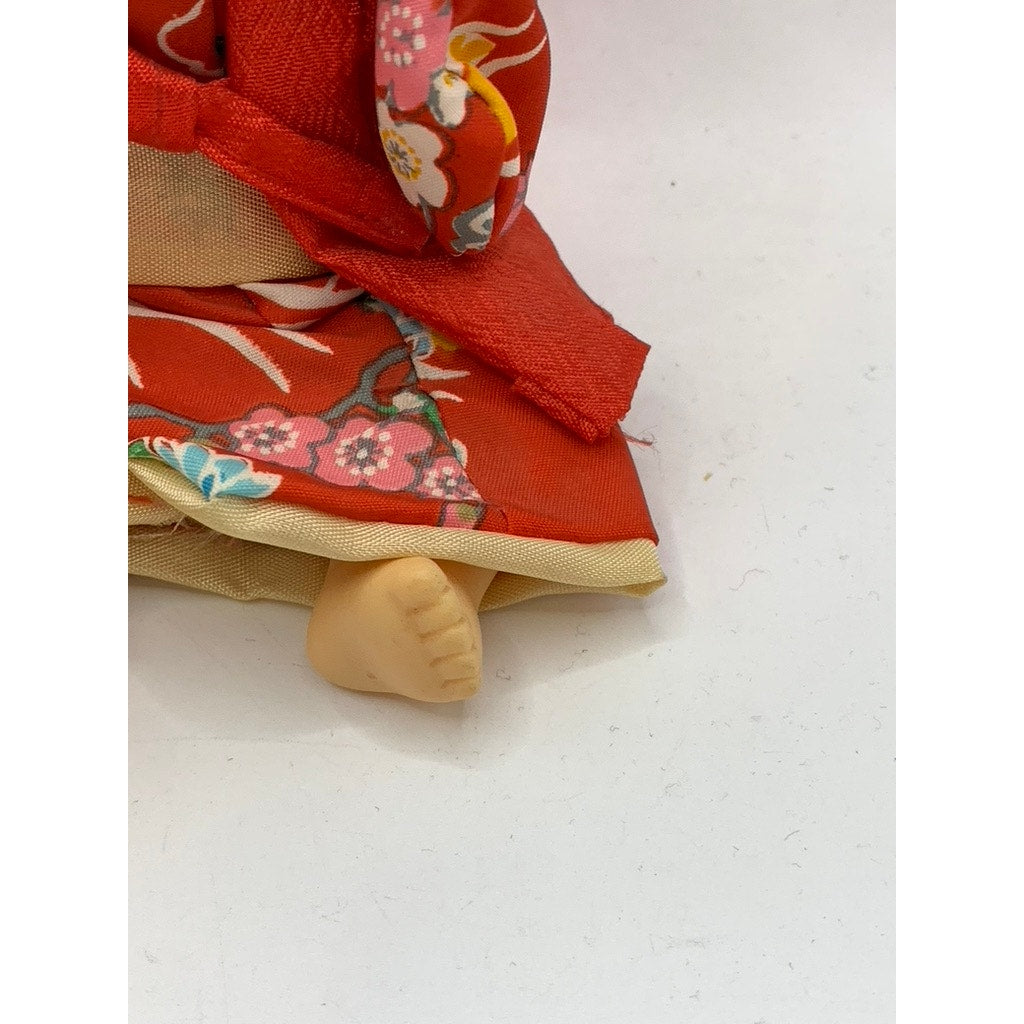 VINTAGE Ichimatsu Japanese Sitting 6" Doll