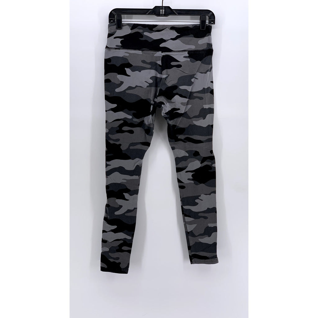 WILD FABLE Women's Black-Gray Camo Ankle Leggings SZ M