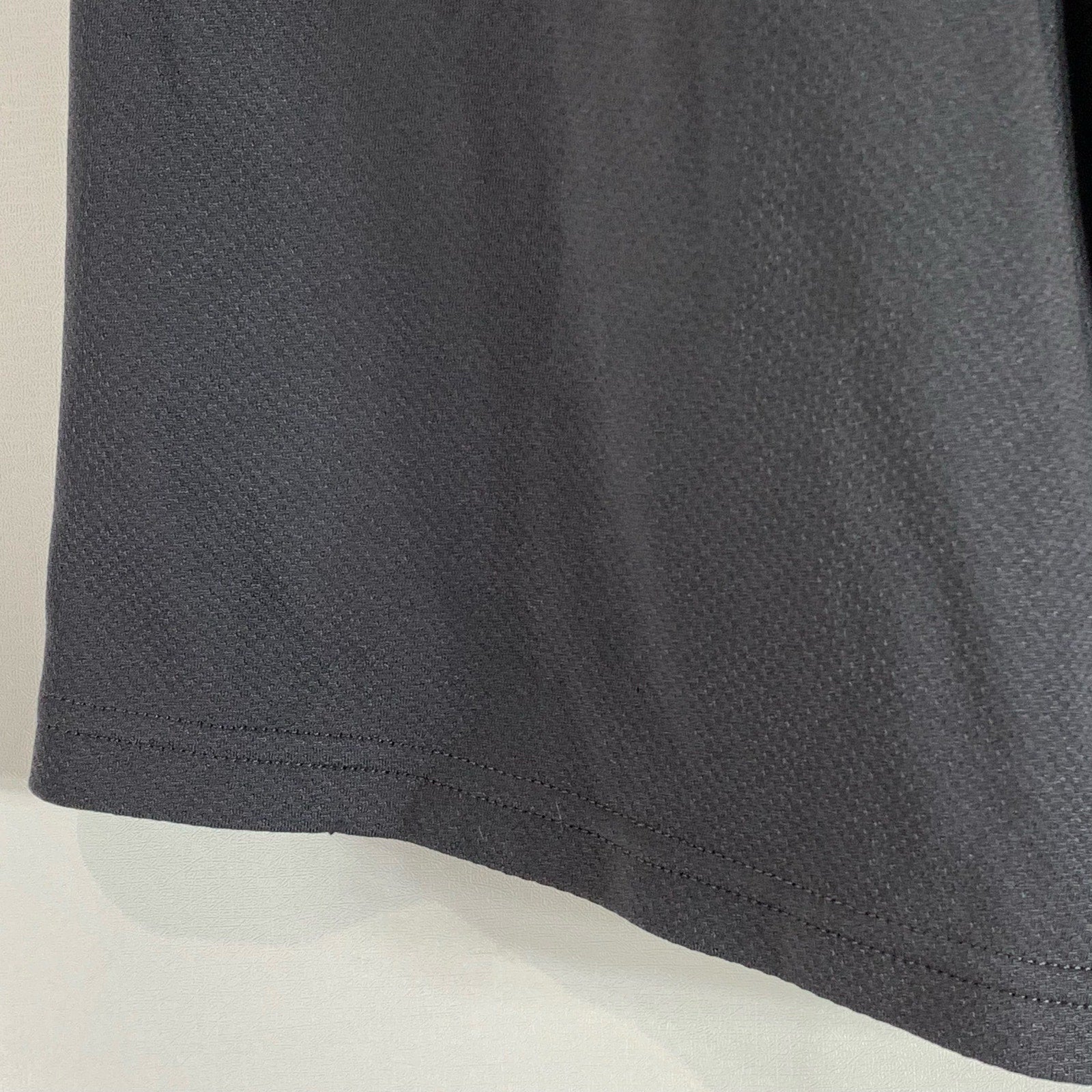 REEBOK Men's Gray/Yellow Elastic Drawstring Waist Pull-On Active Shorts SZ L